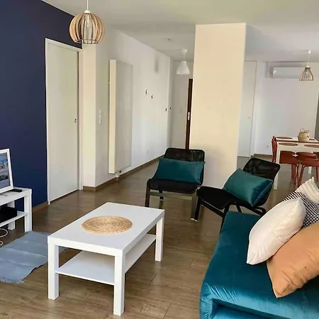 Appartement Quai Sud - Gare, 100 M2, Parking, Wifi, Superette, Lave Linge