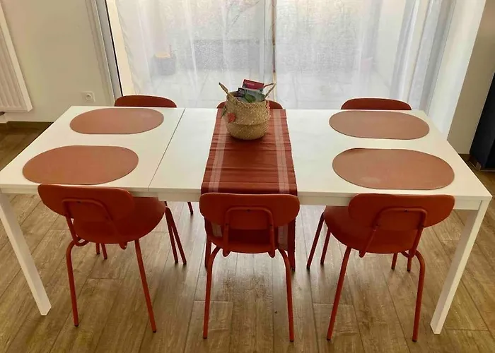 Quai Sud - Gare, 100 M2, Parking, Wifi, Superette, Lave Linge * Angers